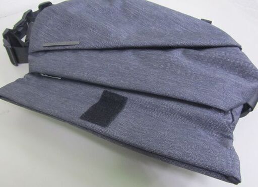 NIID/ニード URBANATURE ボディバッグ インディゴ マグネット留め具