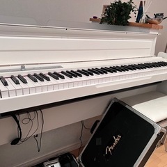 超美品電子ピアノ！！