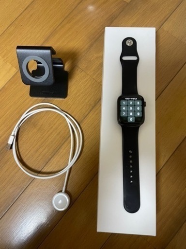 値引き！アップルウォッチ　4 GPSモデル