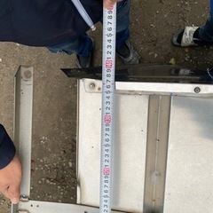 ２トンダンプバイザー