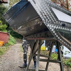 ２トンダンプバイザー