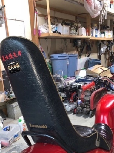 バリオス三段シート