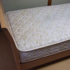 フランスベッド　シングルベッド　木製　マットレス付き