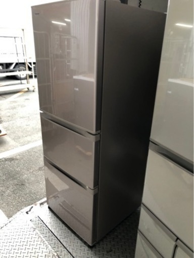 ○【✨参考✨定価8.4万円✨2015年製✨TOSHIBA✨340L冷蔵庫✨大容量で 