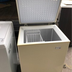 配送可能 エレクトロラックス Electrolux ECB105 [冷凍庫（105L）]