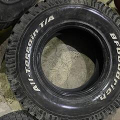グッドリッチGoodrich スパイクタイヤ4本セット 265/75/16 8分山 札幌より
