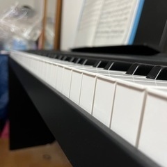 21年製美品 KORG電子ピアノB2