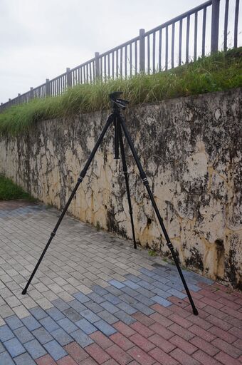 全高2.5mの超大型三脚 SLIK THE PROFESSIONAL4 新品)SLIK (スリック