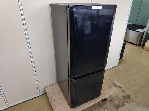 三菱　MR-P15Z-B1　２ドア冷蔵庫　黒色『中古、小傷あり』2015年
