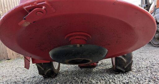 鹿児島値下げしました。 鹿児島発 オーレックガソリンエンジン牧草モア