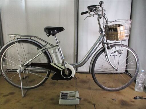 C370★整備済み　中古電動自転車★ブリジストン　アシスタ　バッテリー新品！！8.9Ah【26インチ　シルバー】