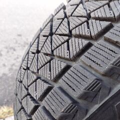 215/70　R16　ブリヂストン　ブリザック　DM-V2　バリ山2017年製　スタッドレス　ホイール（5穴）おまけ　アウトランダー　BRIDGESTONE　BLIZZAK