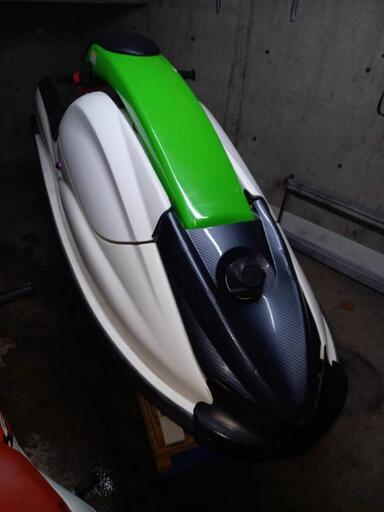 変更になりますエンジン掛からないためジャンク扱いの水上バイクカワサキSX-R800ななります。
