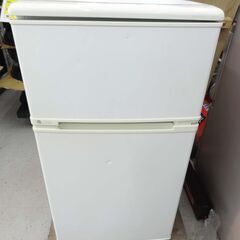 【恵庭】ユーイング　ノンフロン冷凍冷蔵庫　UR-D90H　201...
