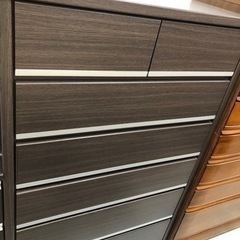 取りに来れる方限定】ニトリの6段チェスト!!