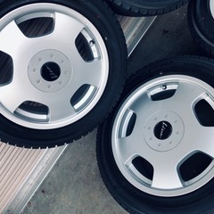 冬タイヤ 205/55R16 プリウス(α)等用アルミ付スタッドレス バリ