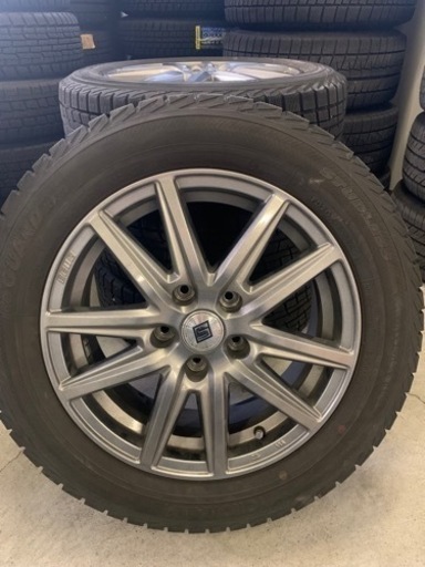 購入者決定しました。 205/60R16 ホイール付きスタッドレスタイヤ