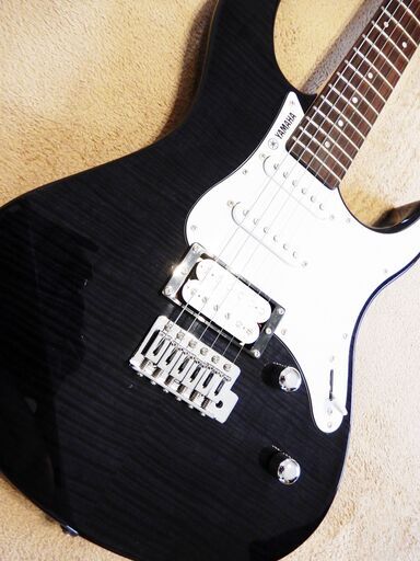 ヤマハ　PACIFICA　212VFM　中古　手渡しのみ