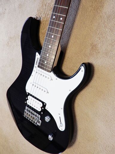 ヤマハ　PACIFICA　212VFM　中古　手渡しのみ