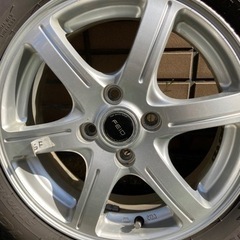 2021年の中古スタッドレス 175/65R15 ホイル付きまだまだ使えます