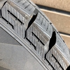 2021年の中古スタッドレス 175/65R15 ホイル付きまだまだ使えます
