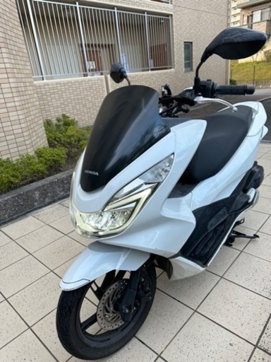 PCX125 白　2015年式　jf56 【※1/15まで】