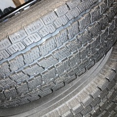 ハイエーススタッドレスタイヤホイール付き4本セット