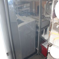 ☆特別価格 人気の168L 美品！ ☆MITSUBISHI 三菱 冷凍冷蔵庫 (MR-P17C-B