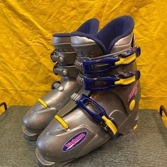 子供スキー靴　265 (22.5cm?)