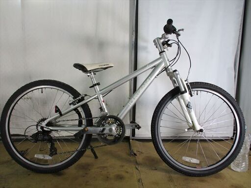 C378★24800円スタート★整備済み スポーツ子供中古自転車 【ルイガノ　24インチ　シルバー　300ｍｍ】