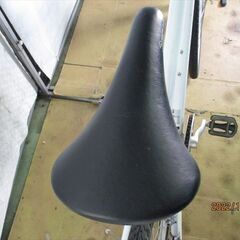 C381★23800円★整備済み スポーツ中古自転車【クロスバイク　GIANT　SUITTO 430ｍｍ　白】