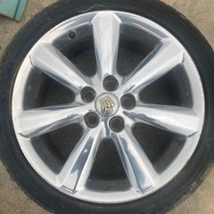 18クラウンアスリートホイルタイヤ無し