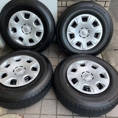 ハイエースタイヤホイールの中古が安い！激安で譲ります・無料で  