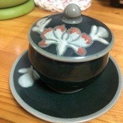 韓国で買った陶器のカップ&ソーサー