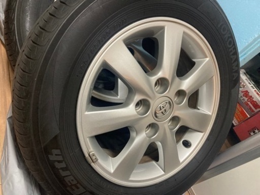 ヨコハマ ブルーアース 4本 195/65R15 トヨタ アイシス 純正ホイール