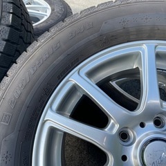 【値下げしました】スタッドレスタイヤ　ホイルセット　2021年製