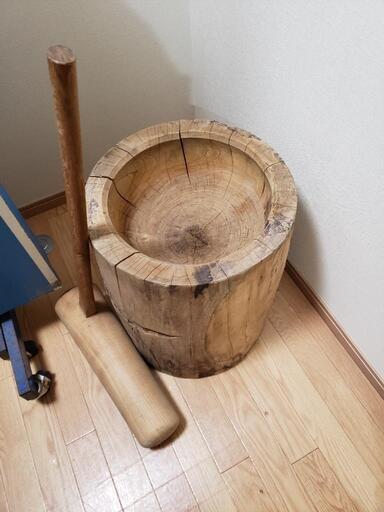 臼と杵のセットです。