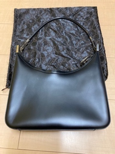 グッチの皮ハンドバッグ