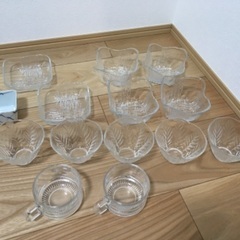 ガラス　小鉢　皿　カップ