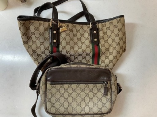 GUCCI トートバッグとショルダーバッグ(お取引中