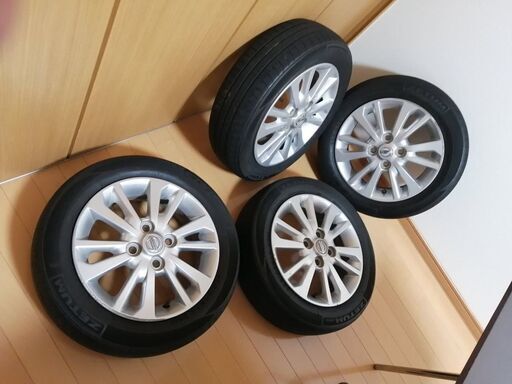 DAYS純正ホイールとタイヤ （日産 デイズ ハイウェイスター B21W