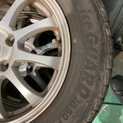 トヨタ　ノア　アルミスタッドレス　アイスガード