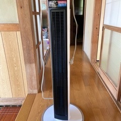  電気 ファンヒーター スリム ストーブ エアコン 暖房 自動 ...