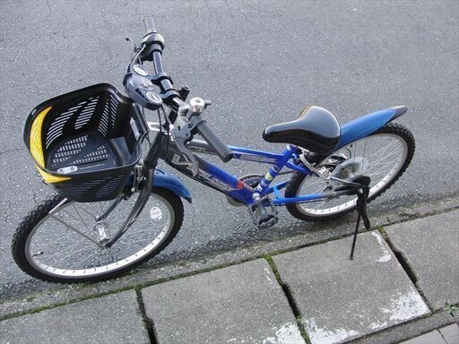 天童市　山形市　東根市　寒河江市　ママチャリ26インチ　 自転車整備士が整備 Acalie から「EVEREST XING CITYシリーズ」が登場！ 特定小型原付