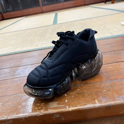 スニーカー MOOPIE COUPE black x black sole
