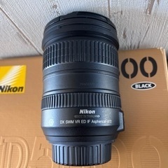 初心者向け　ニコン一眼レフD5300望遠ズームレンズ付き