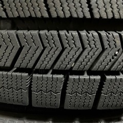 国産タイヤ2年落ち美品 2万円でお譲りします(185/65R/15)