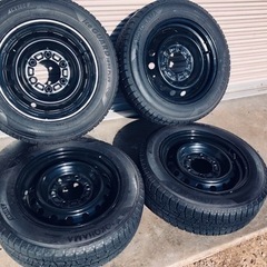冬タイヤ 185/65R15 トヨタ純正ハイエース用ホイール付スタッドレス 4本組