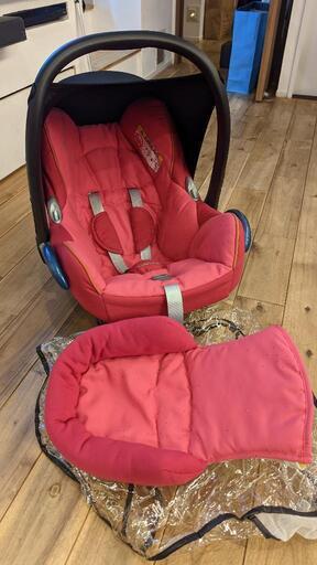 【美品】マキシコシ　車載ベースとバギー用アダプタ付き