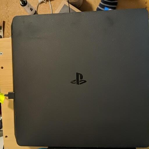 ps4 cuh-2200a 500GB ケーブルのみ付属 ソフトおまけ